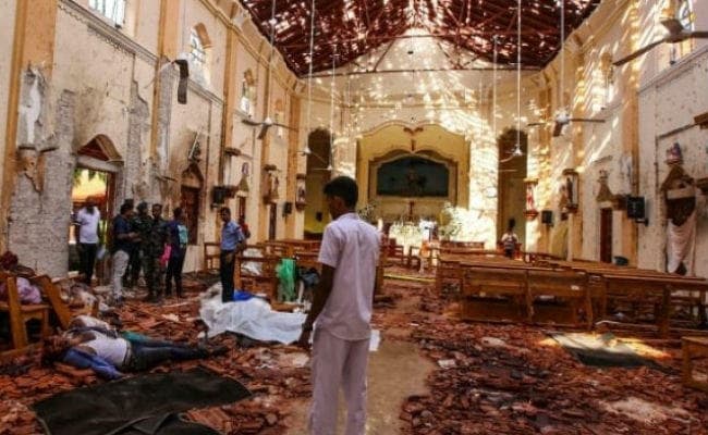 श्रीलंका आतंकी हमला : आत्मघाती हमलावरों ने ली थी कश्मीर और केरल में ट्रेनिंग