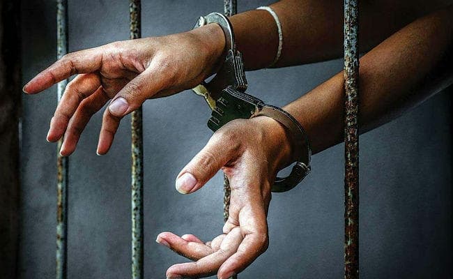 रांची़ : गैंगरेप मामले में हिरासत में लिये गये तीन संदिग्ध