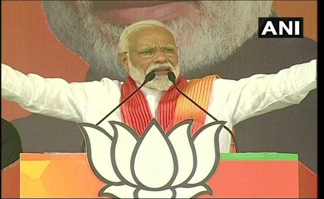 बोले पीएम मोदी- कांग्रेस ने आतंकी मसूद अजहर को भी बना दिया चुनावी मुद्दा