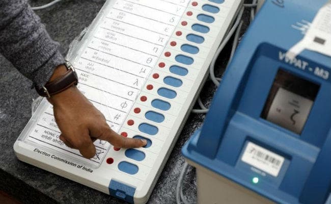 सिमडेगा : 6 मई को 571 बूथों पर 412930 मतदाता करेंगे अपने मताधिकार का प्रयोग