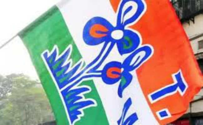 भाजपा प्रत्याशी अर्जुन सिंह के खिलाफ तृणमूल कांग्रेस ने की शिकायत