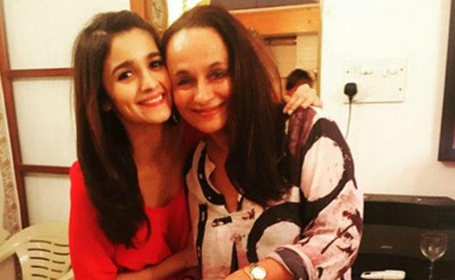 आलिया भट्ट की मां सोनी राजदान अपनी पहचान के लिए कर रही हैं संघर्ष