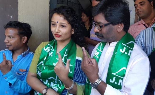 हेमंत सोरेन पर आचार संहिता के उल्लंघन का आरोप, चुनाव आयोग से कार्रवाई करने की भाजपा ने की मांग