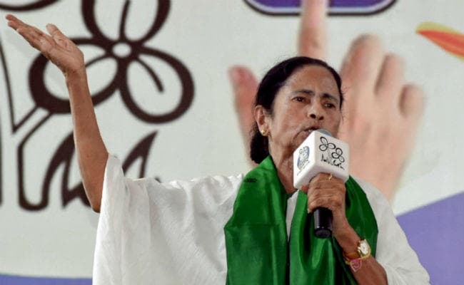 हर व्यक्ति को ‘जय श्री राम'' बोलने के लिए बाध्य करने की कोशिश कर रही भाजपा : ममता