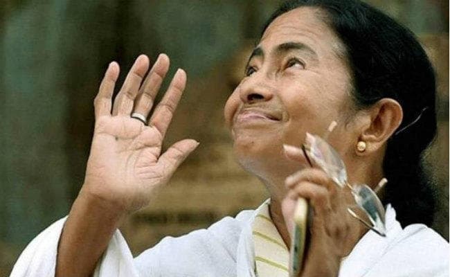 मोदी की सेहत अच्‍छी हो, उनकी छाती फूलकर 56 इंच से 112 इंच की हो जाए : ममता