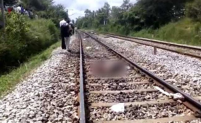 नवविवाहिता ने देवर संग ट्रेन के सामने कूदकर दी जान