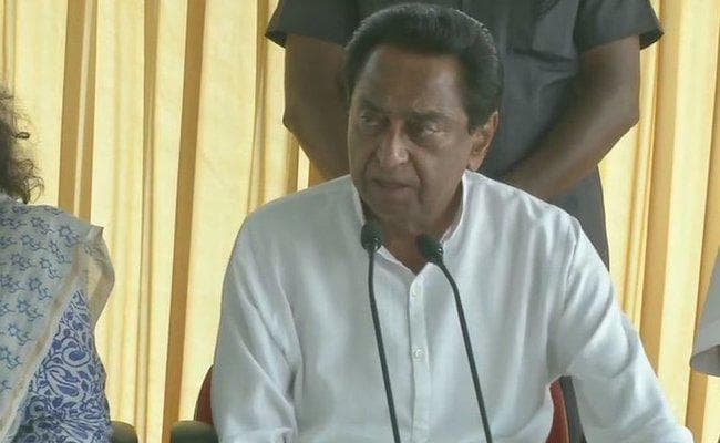 मप्र में किसान ऋण माफी पर संग्राम, कांग्रेस ने लाभान्वित किसानों की सूची शिवराज के आवास पर पहुंचायी