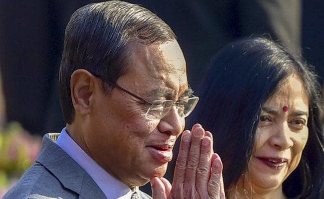 CJI के खिलाफ आरोप : न्यायालय की पूर्व कर्मी ने आंतरिक समिति की रिपोर्ट की प्रति मांगी