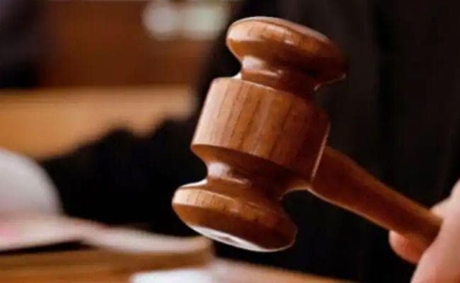 रांची : बिल्डर चंद्रकांत समेत दो को कोर्ट ने सुनायी सजा