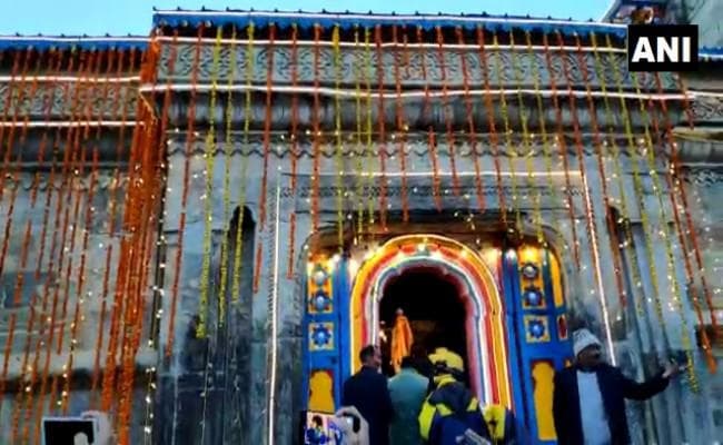 चारधाम यात्राः छह महीने बाद खुले केदारनाथ धाम के कपाट, दर्शन को उमड़े श्रद्धालु