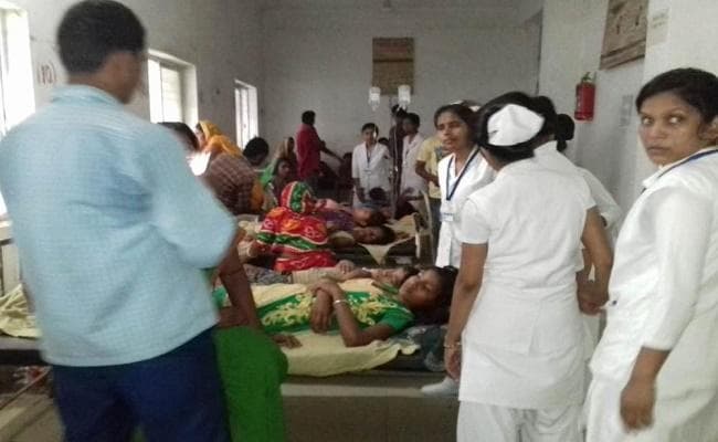 एमडीएम में गिरी छिपकली, भोजन करने से 50 स्कूली बच्चे बीमार