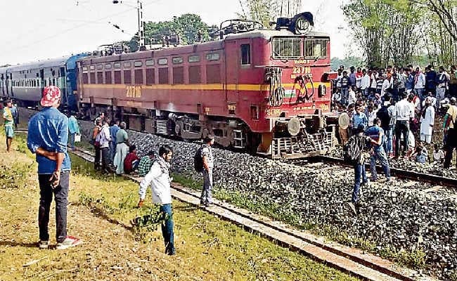 लोहरदगा-रांची पैसेंजर के इंजन में लगी आग, 12 मई को कई ट्रेनें रद्द रहेंगी