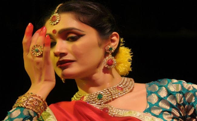 डॉ रमन सिंह के पूर्व चीफ सेक्रेटरी अमन सिंह की पत्नी यास्मीन सिंह की नियुक्ति की होगी जांच