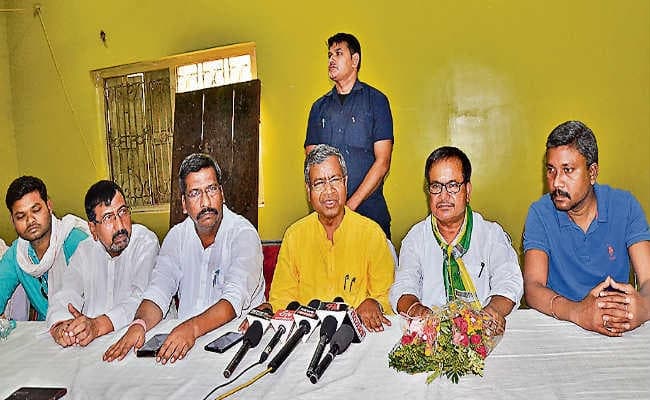 मोदी और शाह से देश को खतरा : बाबूलाल मरांडी