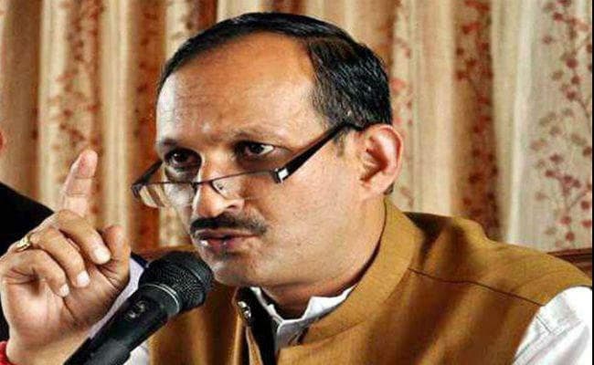 हिमाचल प्रदेश भाजपा प्रमुख ने कहा, सिखों के जख्म भरने के लिए राजीव गांधी से वापस लिया जाये भारत रत्न