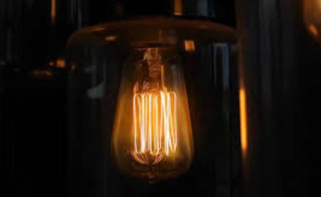 बड़कागांव : रमजान में भी आधे घंटे भी बिजली नसीब नहीं, रोजेदारों ने की नियमित बिजली आपूर्ति की मांग