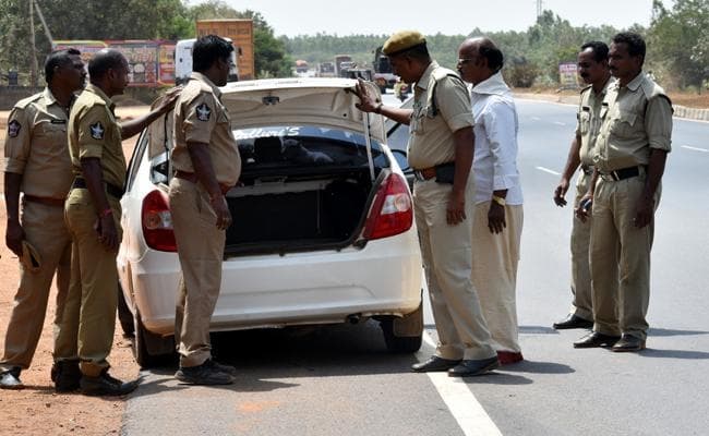 पीएम सहित बाहर से आनेवाले हर नेता की गाड़ी की जांच हो : ममता