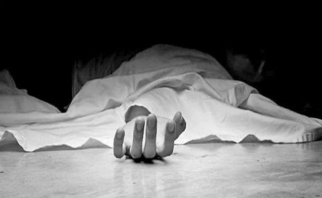 मार्क्स नहीं जिंदगी से करो प्यार