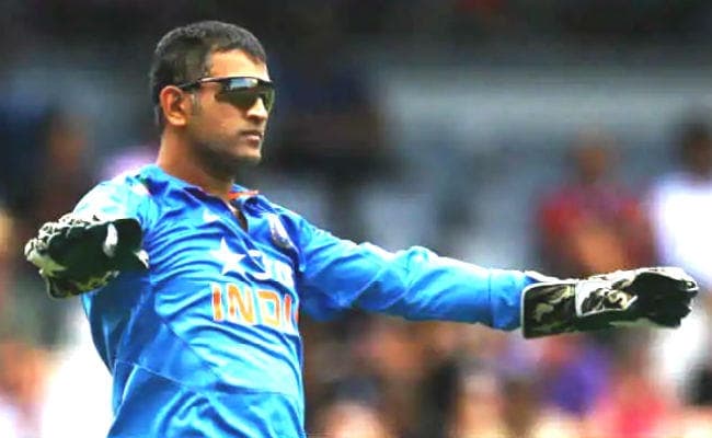 मैथ्‍यू हेडन ने बांधा धौनी के तारीफों का पुल, कहा- धौनी क्रिकेट में एक युग की तरह