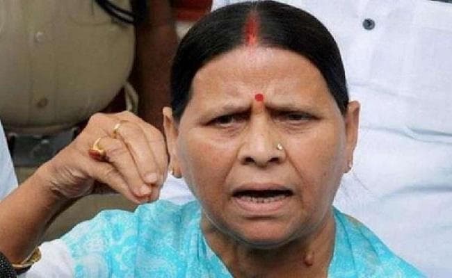 राबड़ी का भोजपुरी में ट्वीट, निशाने पर नीतीश, कहा- उ जवन डाल पर बईठल बाड़न...