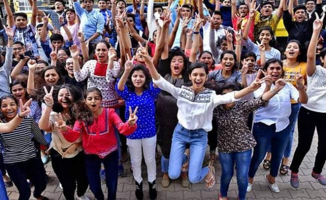 JAC ने जारी किया इंटर विज्ञान और कॉमर्स का रिजल्‍ट, I Sc में 57 फीसदी व I Com में 70.44 फीसदी पास