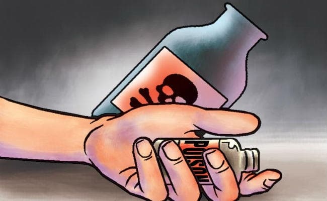 कीटनाशक खाकर मजदूर ने दी जान