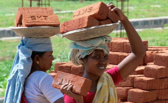 कंस्ट्रक्शन वर्क में लगे मजदूरों को भी काम के नये कौशल सिखाएगा नारेडको