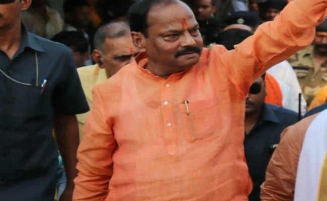 विजय संकल्प रैली में मुख्यमंत्री रघुवर दास ने कहा - मोदी राज में संताल का निरंतर हो रहा विकास