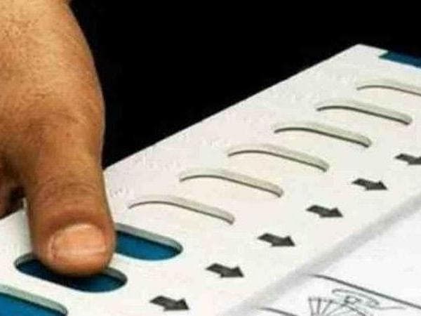 चुनाव में युवा मतदाता तय करेंगे संताल की तीन सीटों का रुख