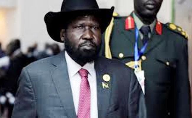 सूडान में प्रदर्शनकारियों के साथ 72 घंटे के लिए वार्ता निलंबित