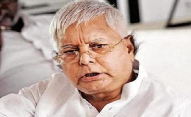 लालू का ट्वीट, कहा- दूसरों को महामिलावटी बोल रहे है महागिरावटी