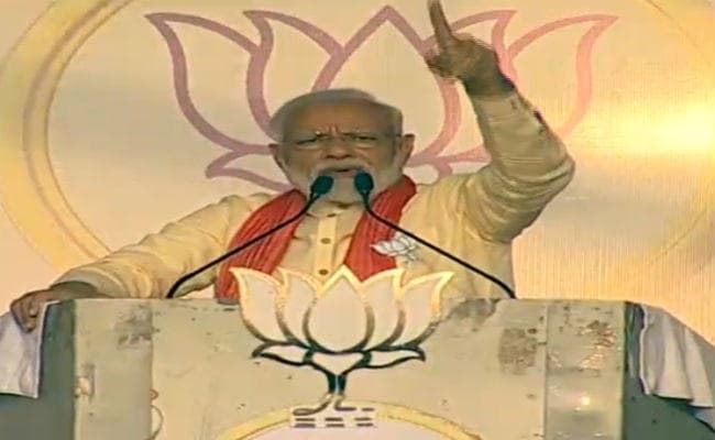 ममता दीदी मुझे जेल भेजने की धमकी दे रही हैं, पर आप सिर्फ यह याद रखें, चुपचाप ‘कमल छाप’ : नरेंद्र मोदी