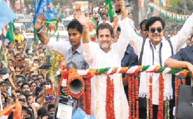 शत्रुघ्न के समर्थन में राहुल ने किया रोड शो, तेजस्वी भी हुए शामिल