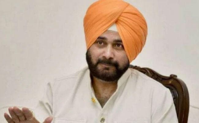 ''लोकसभा टिकट'' के लिए पत्नी के दावे पर सिद्धू ने कहा, ‘मेरी पत्नी कभी झूठ नहीं बोलेगी''