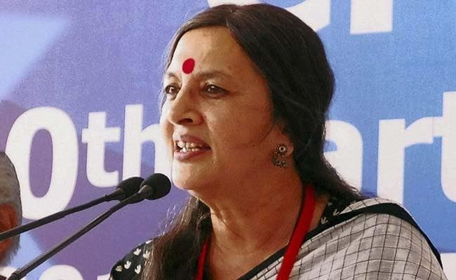 भाजपा और तृणमूल मतदाताओं के लिए जहर की तरह : वृंदा