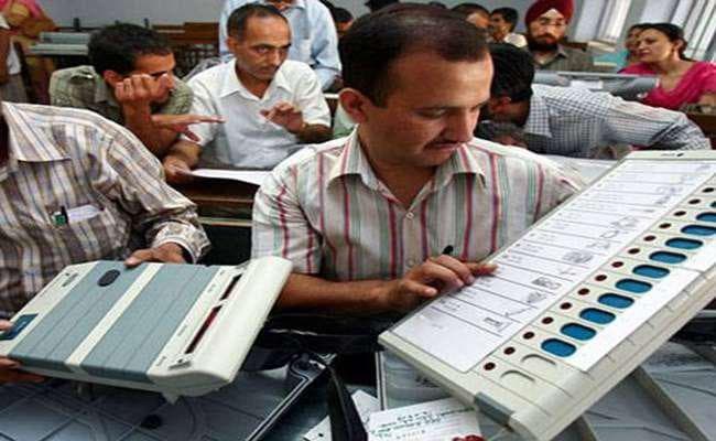 शाम तक बूथों पर पहुंच जायेगी इवीएम