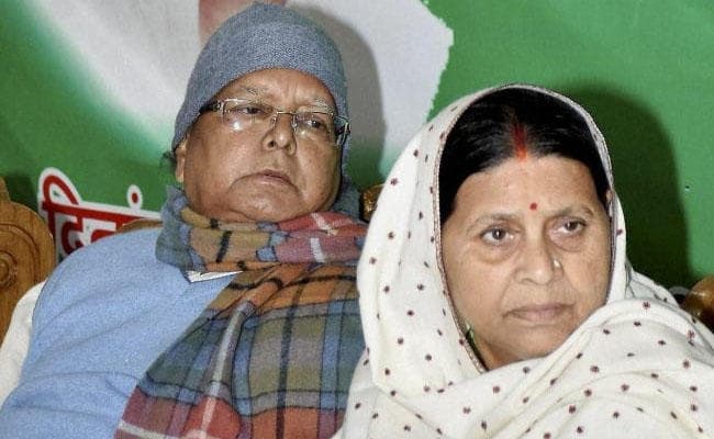 पति-पत्नी की सरकार ने बिहार को किया बर्बाद