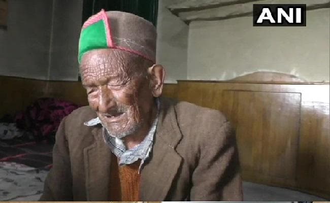 1951 में पहला वोट करने वाले नेगी अंतिम चरण में मतदान को तैयार