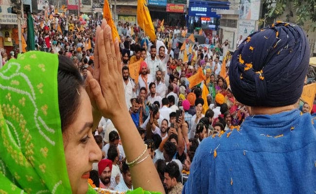 लोकसभा चुनाव : बादल परिवार के सामने प्रतिष्ठा का सवाल, अपने ही गढ़ में है भाजपा के सहारे