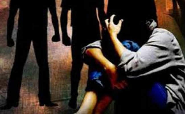 गुमला में दो छात्राओं के साथ गैंगरेप