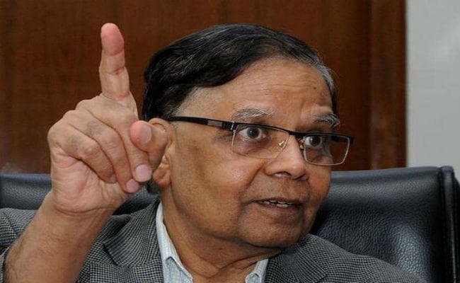 अर्थशास्त्री अरविंद पनगढ़िया ने की सरकारी कंपनियों के निजीकरण की वकालत