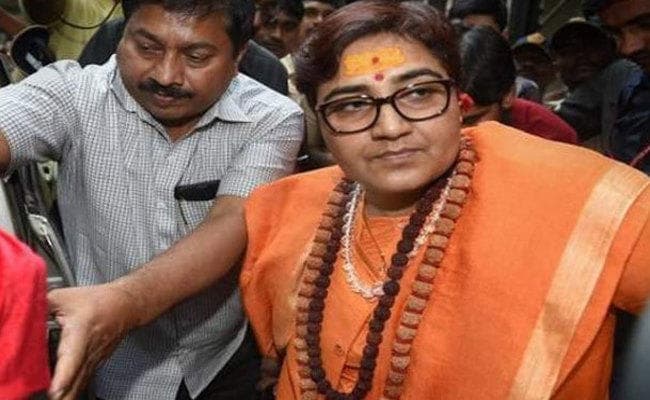 मालेगांव विस्फोट : प्रज्ञा ठाकुर, दो अन्य आरोपियों को कोर्ट के समक्ष पेशी से छूट