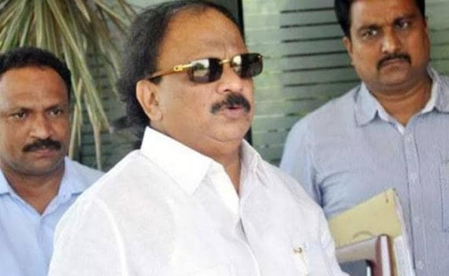 अपने के नेताओं पर हमलावर हुए कांग्रेस विधायक रोशन बेग को पार्टी ने भेजा कारण बताओ नोटिस