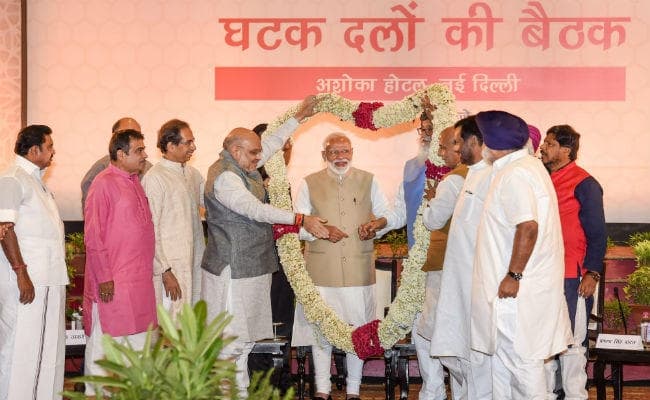 बैठक के बाद NDA की डिनर पार्टी, मोदी ने लोकसभा चुनाव प्रचार की तुलना ‘तीर्थयात्रा'' से की