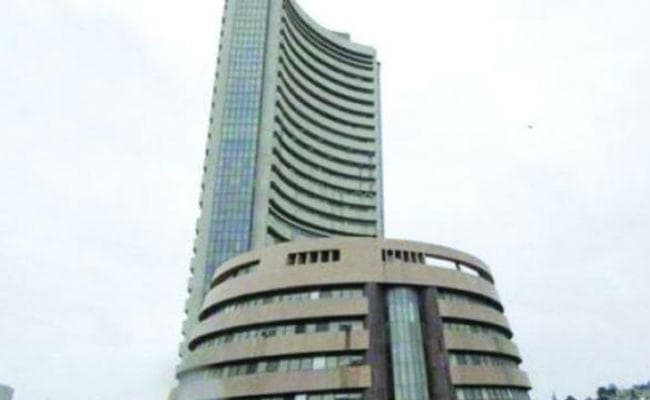 लोकसभा चुनाव के नतीजे आने से एक दिन पहले सेंसेक्स 140 अंक चढ़ा