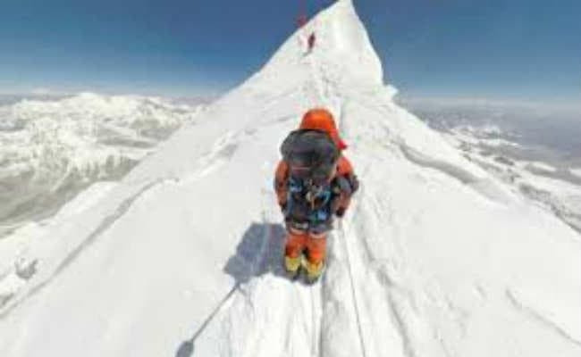 सैनिक स्कूल, तिलैया के पूर्ववर्ती छात्र जयप्रकाश ने फतह की माउंट एवरेस्ट