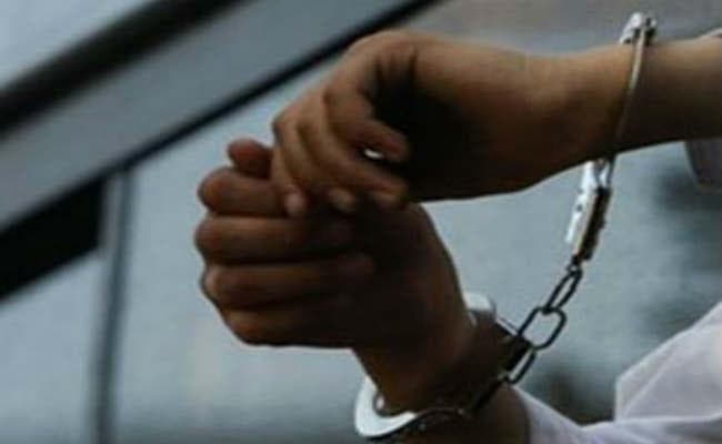 20 हजार घूस लेते दारोगा गिरफ्तार