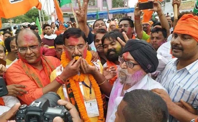 छठी बार रांची पर BJP का कब्जा, संजय सेठ ने कांग्रेस के सुबोधकांत सहाय को 283026 मतों से हराया