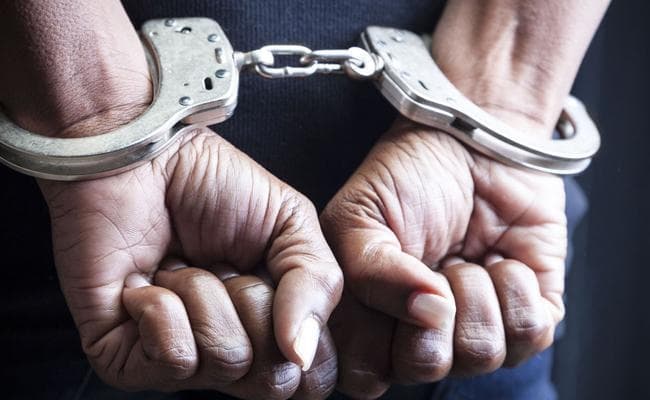 डकैती की योजना बनाते उषाग्राम से छह गिरफ्तार