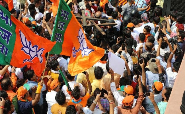 Election Results: पहली बार चार उम्मीदवार छह लाख से ज्यादा वोटों से जीते